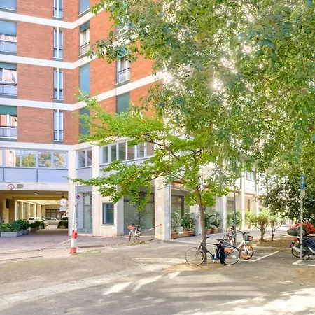 Cairoli 9 By * Bologna