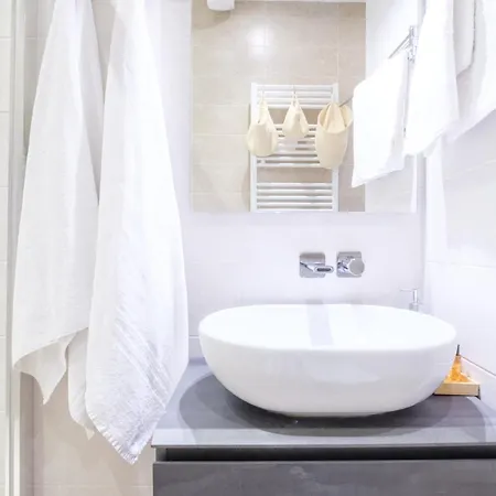 Cairoli 9 By Apartment Bologna