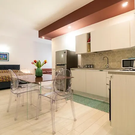 Apartment Cairoli 9 By *