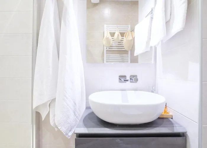 Cairoli 9 By Appartement Bologna